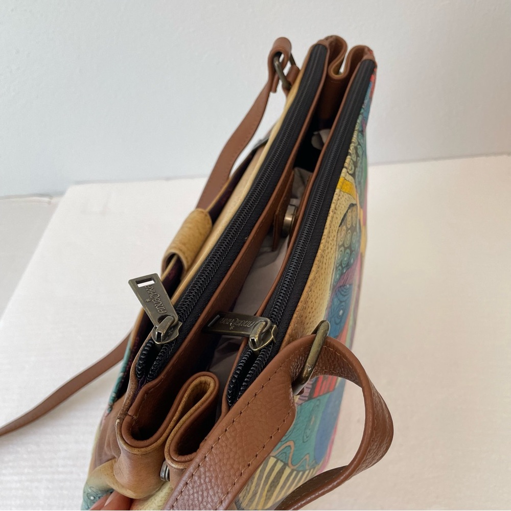 Anuschka Multicolor LARGE Dragonfly Crossbody Bag With Wallet - Picture 7 of 15
